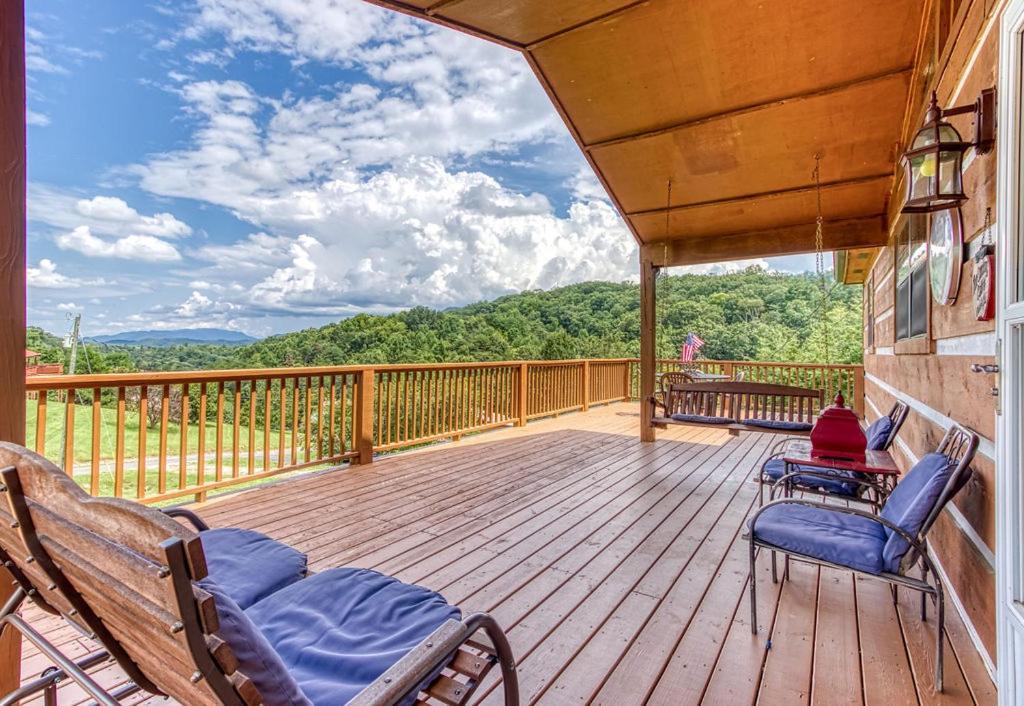 Amazing Grace-1089 Of Free Area Attraction Tickets For Each Paid Day!!! Villa Sevierville Exterior photo
